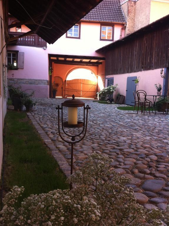 Cote Cour Colmar Bed & Breakfast Bischwihr